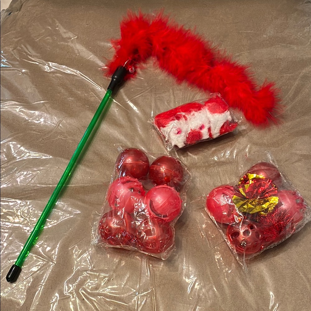 Red Cat Toy 🥳2xHP🥳Bundle